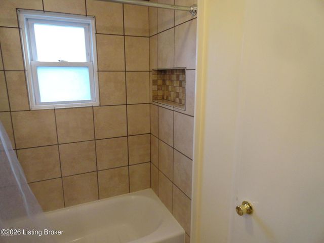 5531 Halstead Ave, Louisville, KY 40213