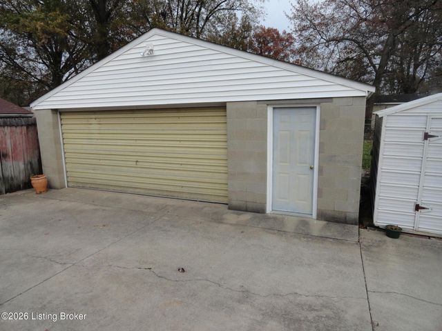 5531 Halstead Ave, Louisville, KY 40213