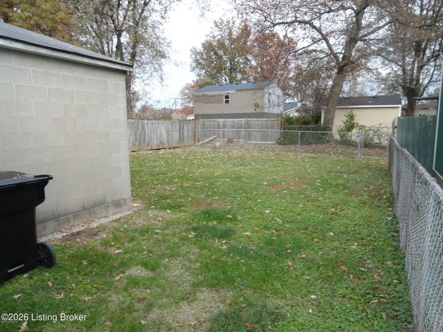 5531 Halstead Ave, Louisville, KY 40213