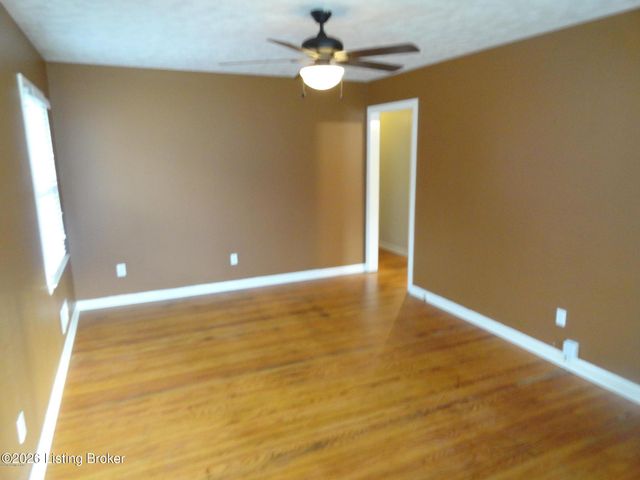 5531 Halstead Ave, Louisville, KY 40213