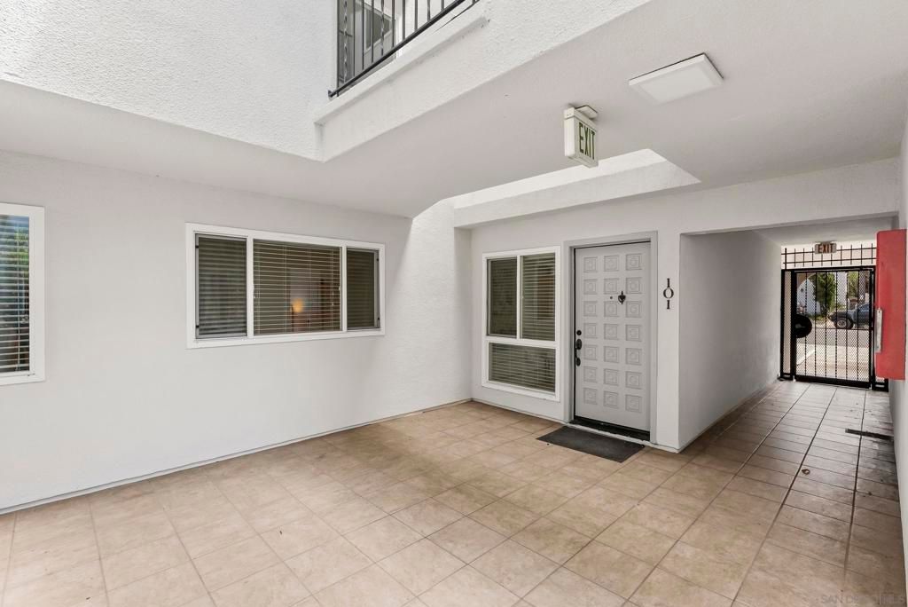 1030 Robinson Ave 101, San Diego, CA 92103 — photo 2
