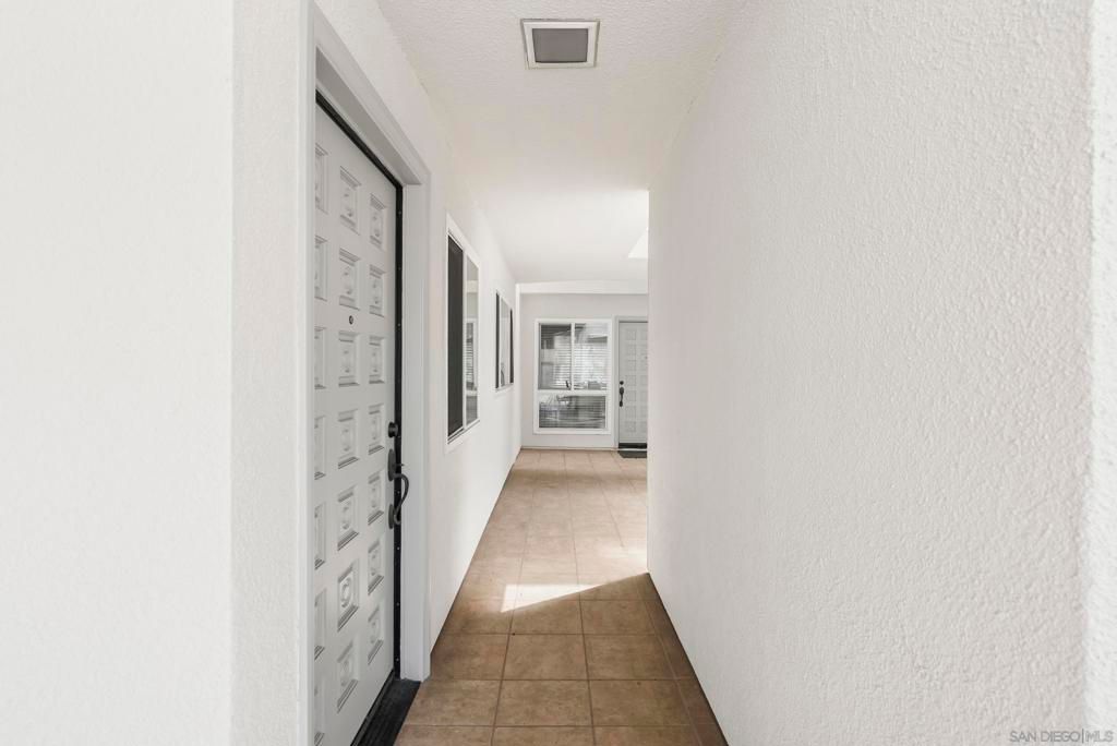 1030 Robinson Ave 101, San Diego, CA 92103 — photo 3