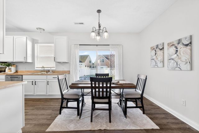 359 W Waterloo Street, Canal Winchester, OH 43110