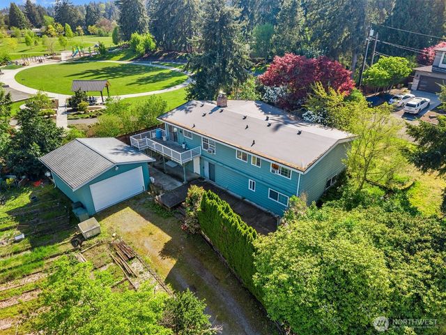 418 111th Avenue SE, Bellevue, WA 98004