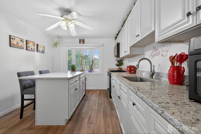 742 Gornik Drive, Perth Amboy, NJ 08861
