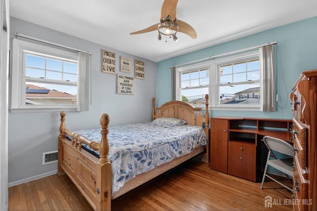 742 Gornik Drive, Perth Amboy, NJ 08861