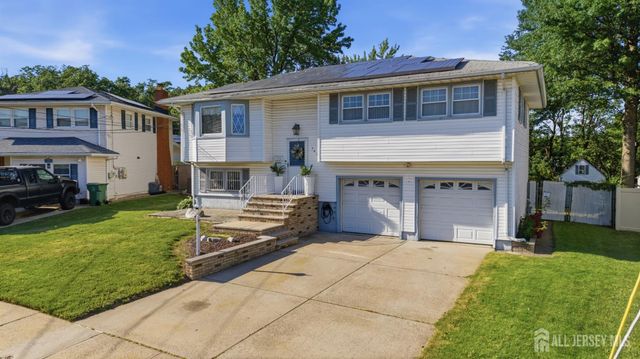 742 Gornik Drive, Perth Amboy, NJ 08861