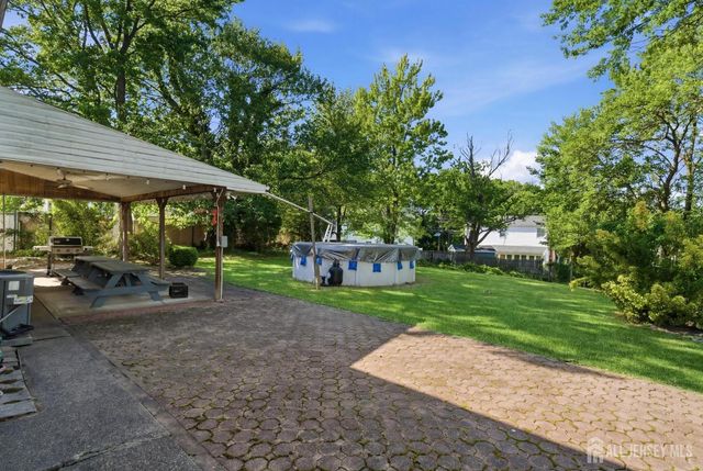 742 Gornik Drive, Perth Amboy, NJ 08861