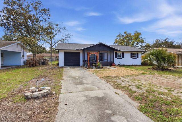 10100 SHADEMOOR DRIVE, Leesburg, FL 34788