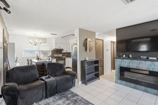 10100 SHADEMOOR DRIVE, Leesburg, FL 34788