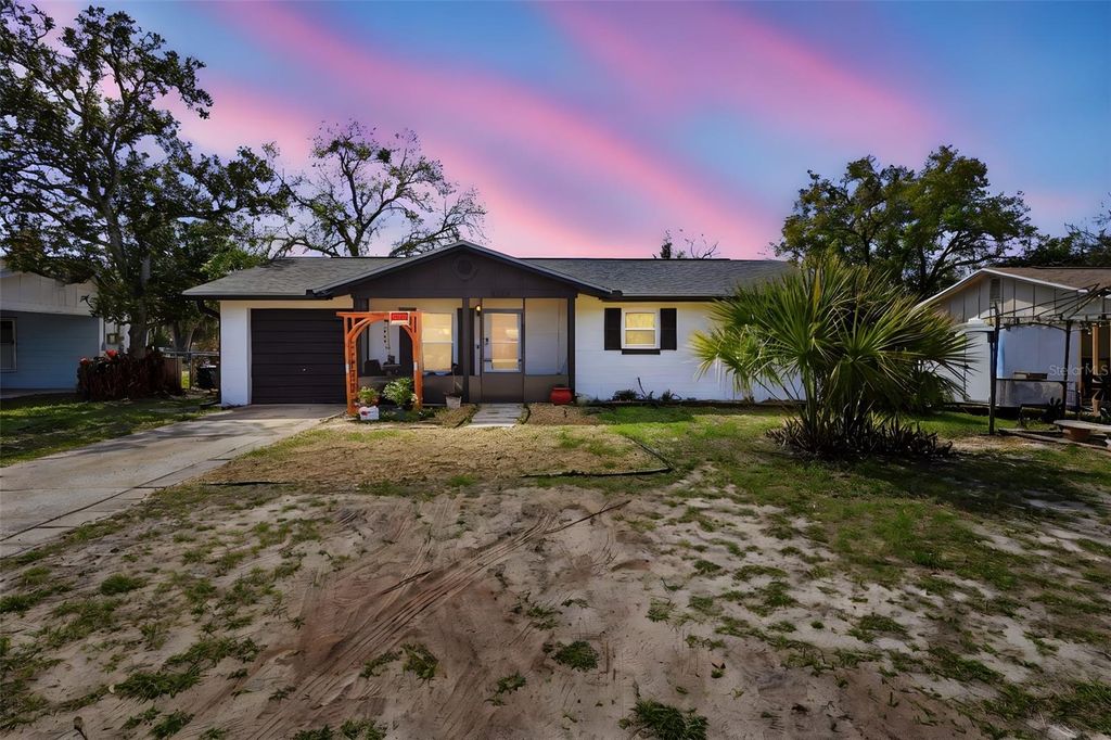 10100 SHADEMOOR DRIVE, Leesburg, FL 34788