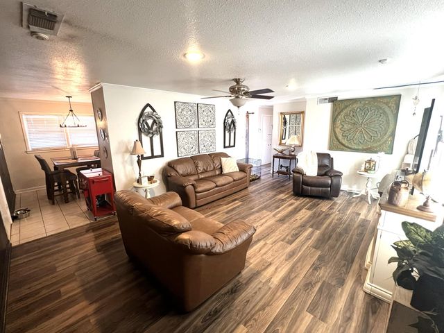 5011 46th Street, Lubbock, TX 79414