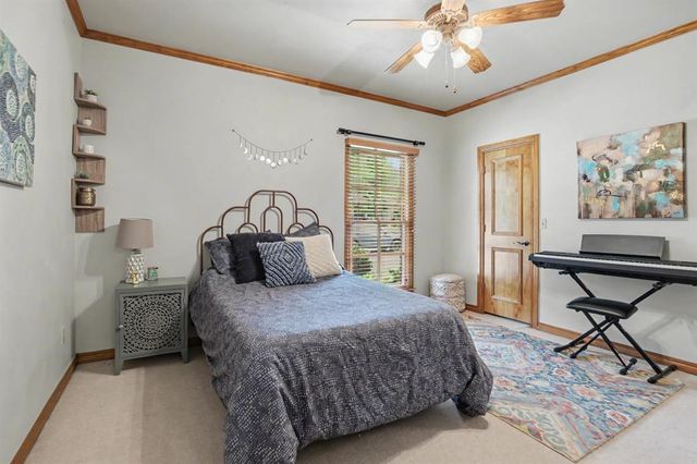 800 Shadow Wood Drive, Edmond, OK 73034