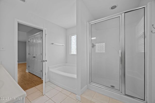 106 Bobwhite Circle, Cape Carteret, NC 28584