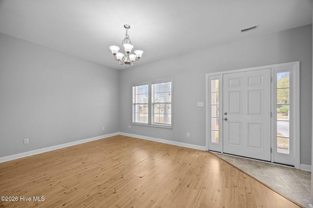 106 Bobwhite Circle, Cape Carteret, NC 28584