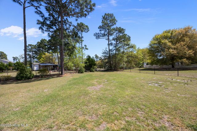 106 Bobwhite Circle, Cape Carteret, NC 28584