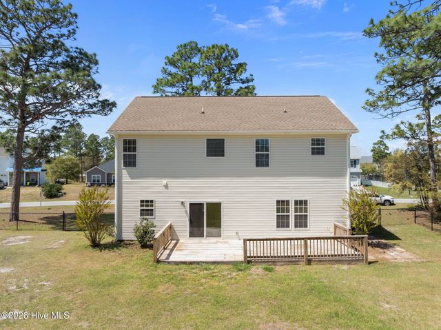 106 Bobwhite Circle, Cape Carteret, NC 28584