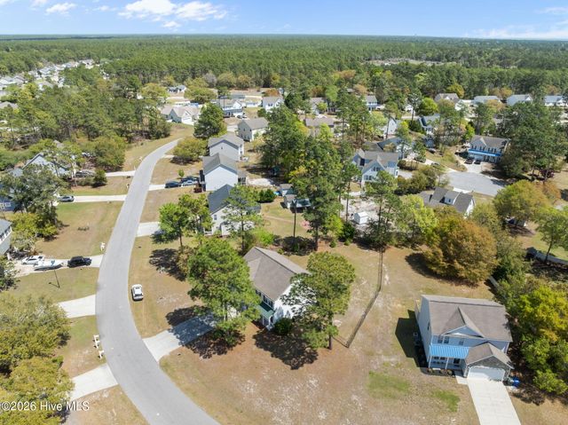106 Bobwhite Circle, Cape Carteret, NC 28584