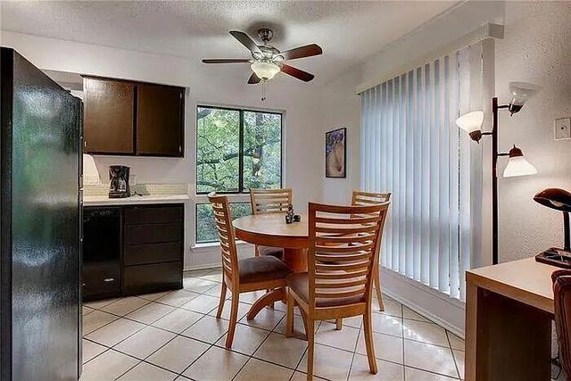 6211 Adalee Ave A, Austin, TX 78723
