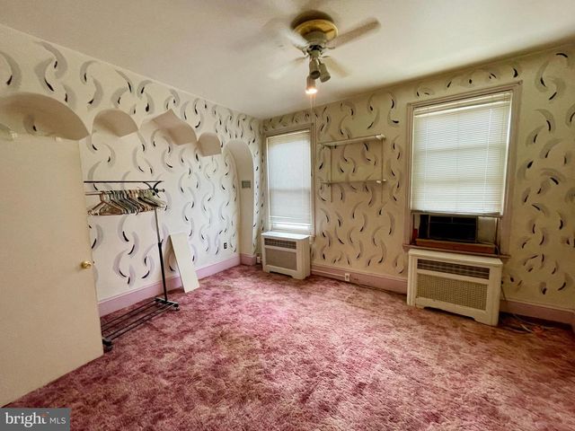 809 DICKINSON ST, Philadelphia, PA 19147