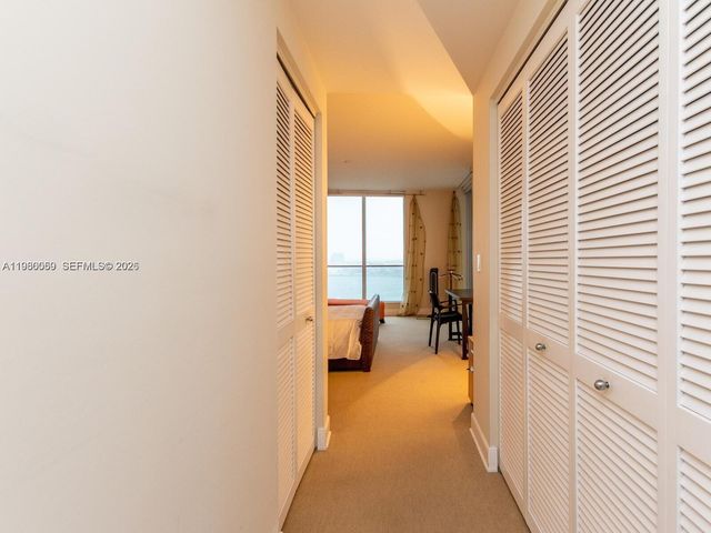 848 Brickell Key Drive 1201, Miami, FL 33131