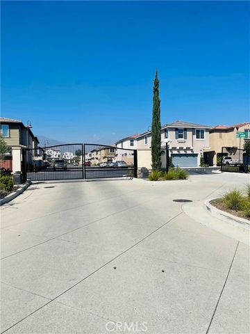 2004 Dewdrop, Upland, CA 91786