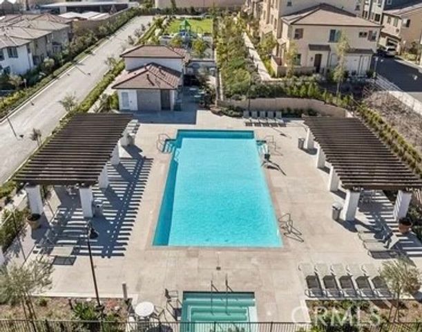 2004 Dewdrop, Upland, CA 91786