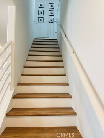 2004 Dewdrop, Upland, CA 91786