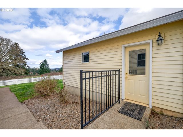 7280 Se EOLA HILLS Rd, Amity, OR 97101