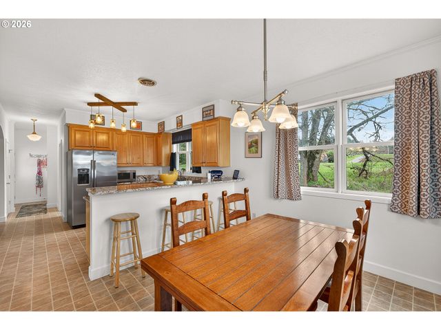 7280 Se EOLA HILLS Rd, Amity, OR 97101