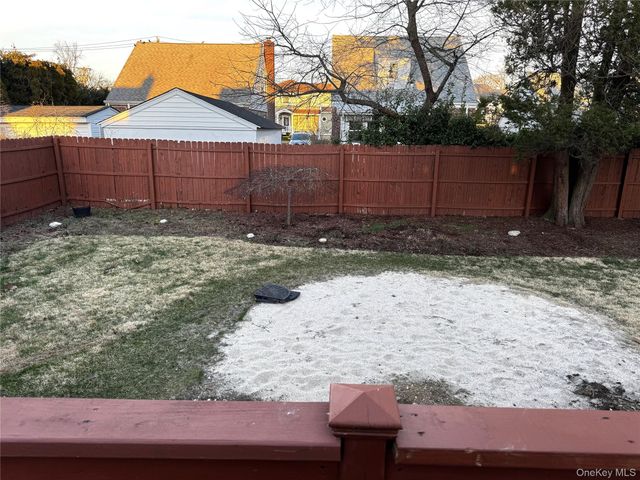 2365 Babylon Street, Wantagh, NY 11793