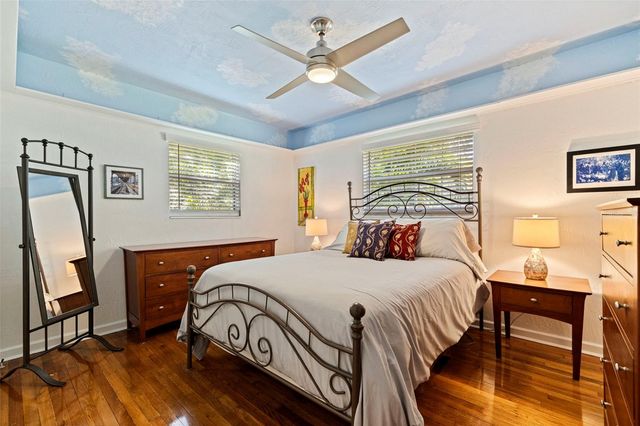 1055 MONTICELLO BOULEVARD N, St Petersburg, FL 33703