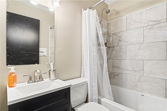 4048 Old Riverside Drive, Harrison Twp, OH 45405
