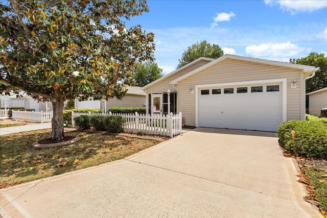 300 VARNVILLE WAY, The Villages, FL 32162