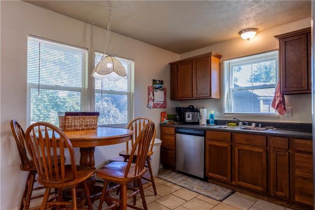 693 E 1450 Road, Lawrence, KS 66046