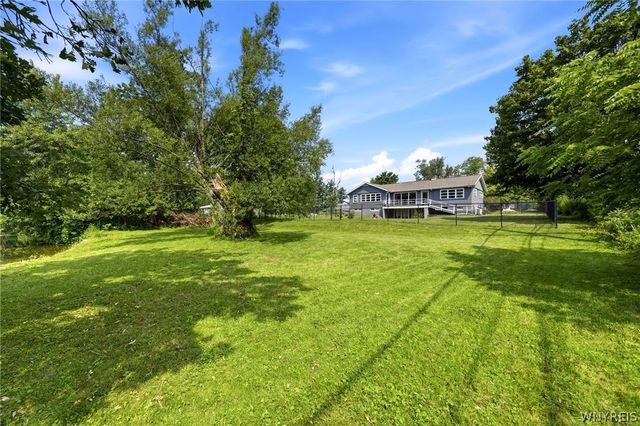 1 Haskell Drive, Lancaster, NY 14086