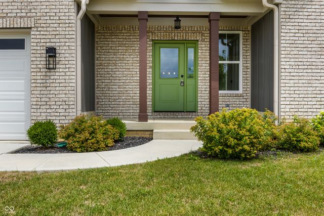 18802 Cromarty Circle, Noblesville, IN 46062