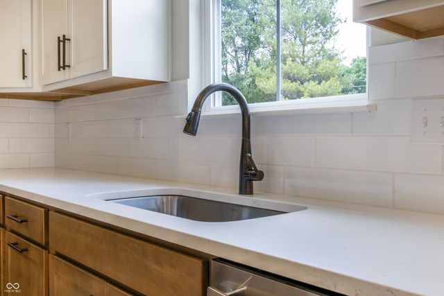 18802 Cromarty Circle, Noblesville, IN 46062