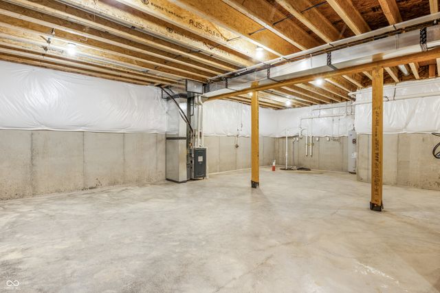 18802 Cromarty Circle, Noblesville, IN 46062