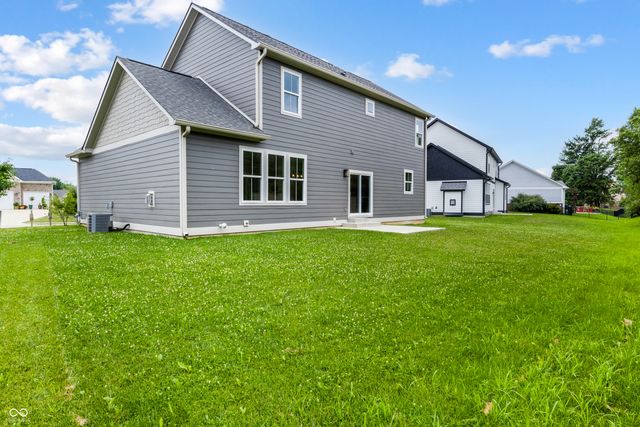 18802 Cromarty Circle, Noblesville, IN 46062