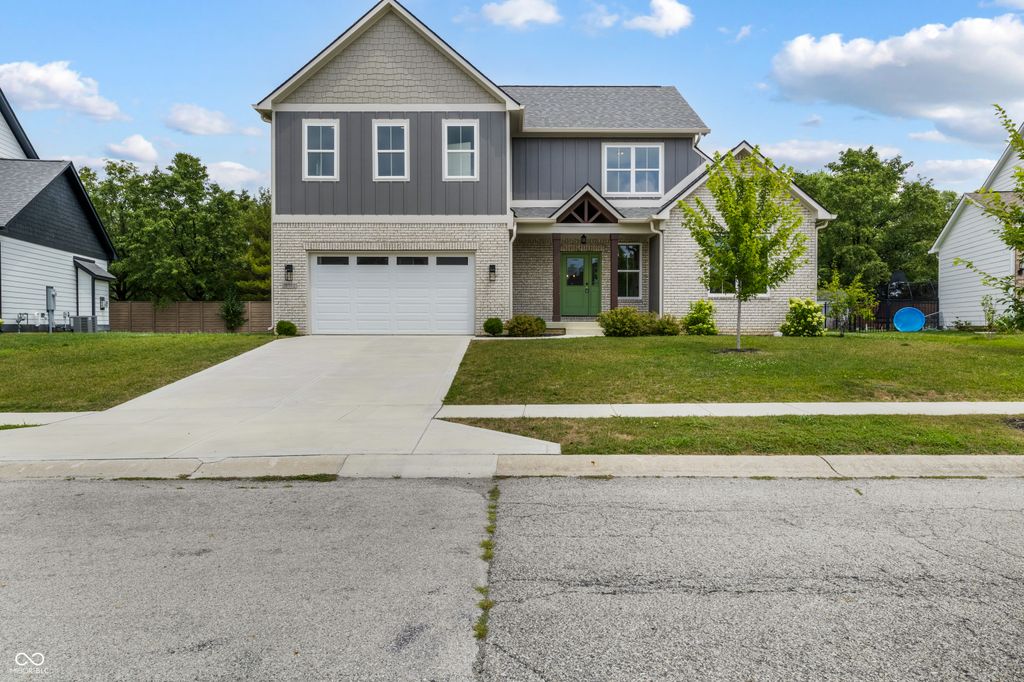18802 Cromarty Circle, Noblesville, IN 46062