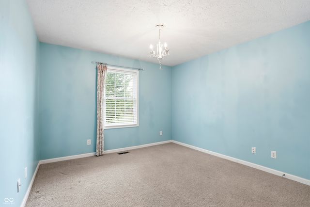 3713 Weather Stone Crossing, Zionsville, IN 46077