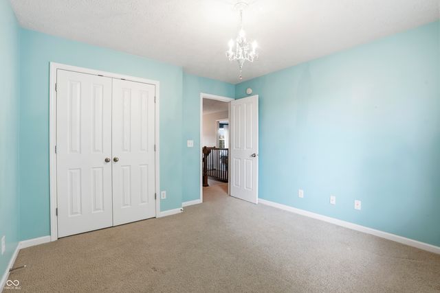 3713 Weather Stone Crossing, Zionsville, IN 46077