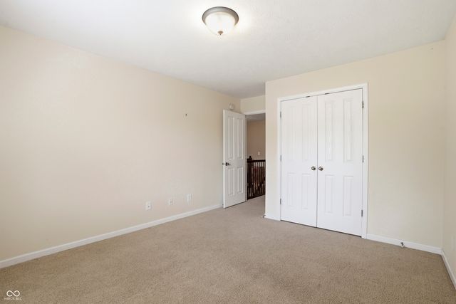 3713 Weather Stone Crossing, Zionsville, IN 46077