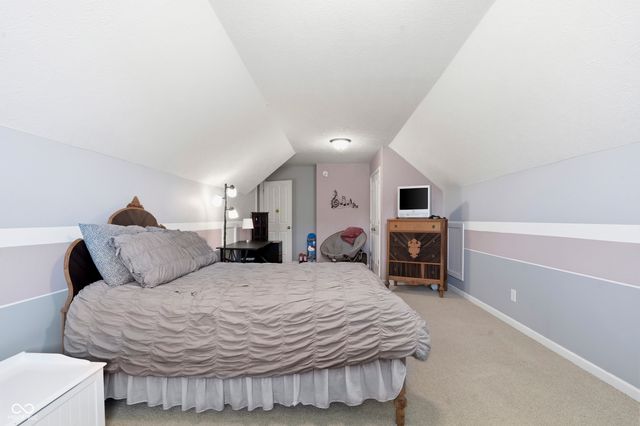 3713 Weather Stone Crossing, Zionsville, IN 46077