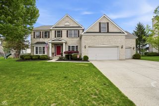 3713 Weather Stone Crossing, Zionsville, IN 46077