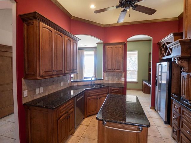 5700 NW 160th Street, Edmond, OK 73013