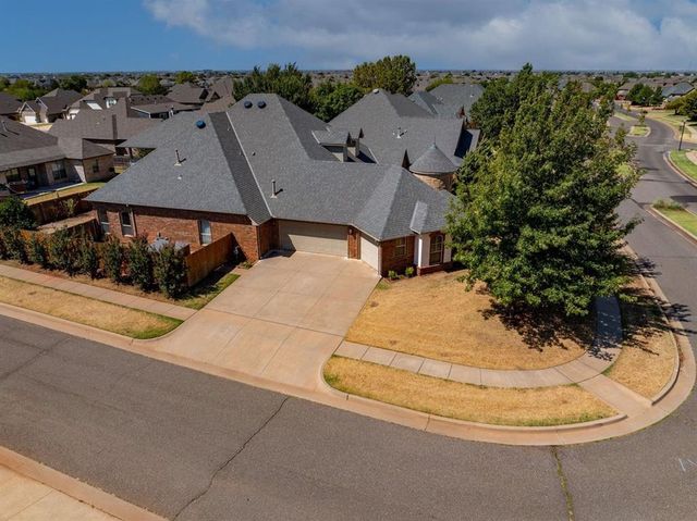 5700 NW 160th Street, Edmond, OK 73013