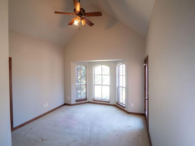 5700 NW 160th Street, Edmond, OK 73013