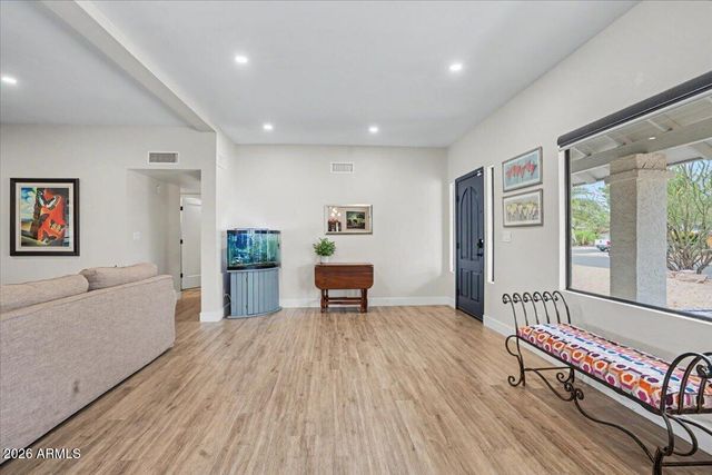 13639 N 57TH Place, Scottsdale, AZ 85254